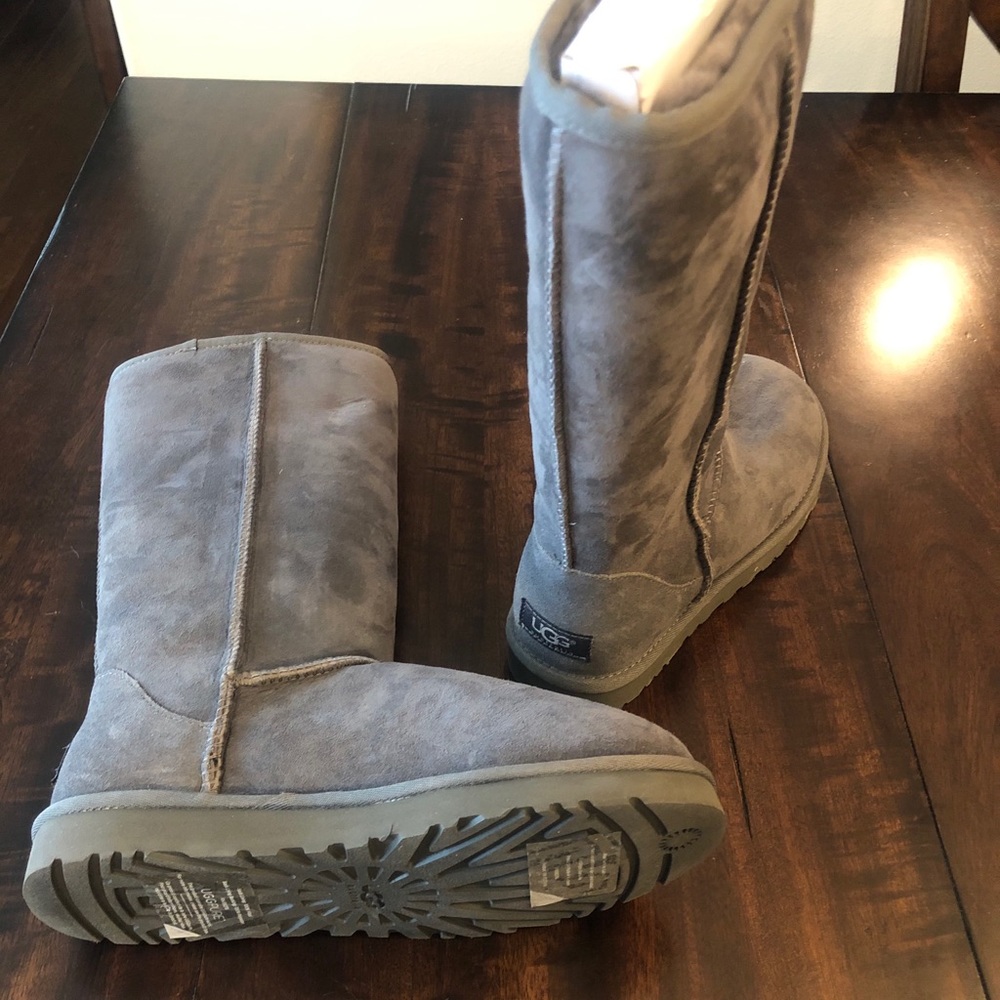 Brand New Ugg Classic Tall Grey Boots Size 7